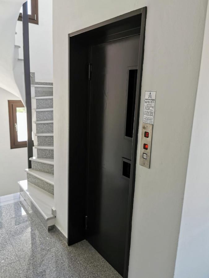 Magical Seaside Town Boutique Apts 2 Kyparissia Esterno foto