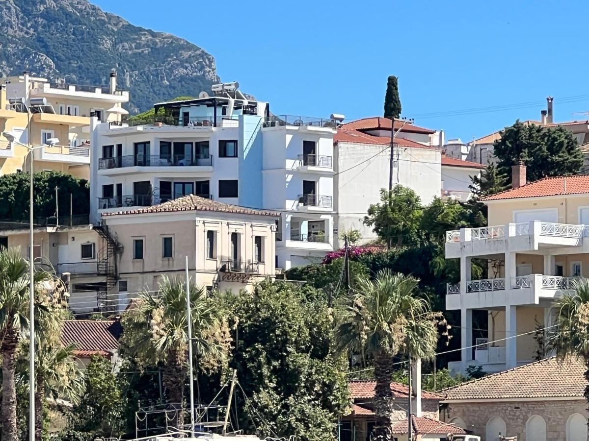 Magical Seaside Town Boutique Apts 2 Kyparissia Esterno foto