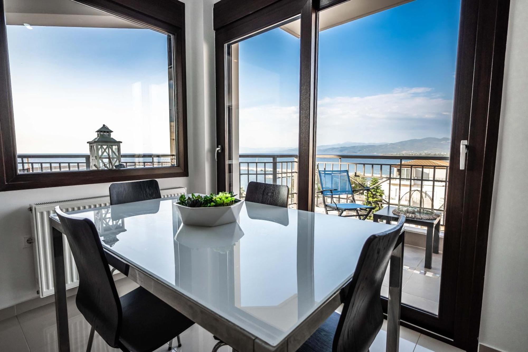 Magical Seaside Town Boutique Apts 2 Kyparissia Esterno foto