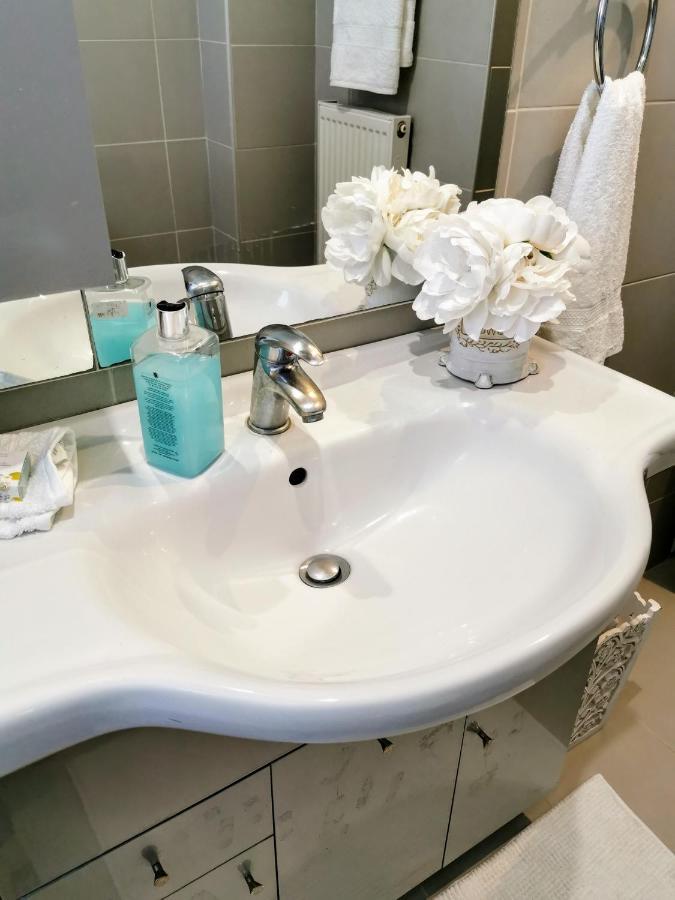 Magical Seaside Town Boutique Apts 2 Kyparissia Esterno foto